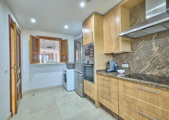 Mar Azul Εστεπόνα